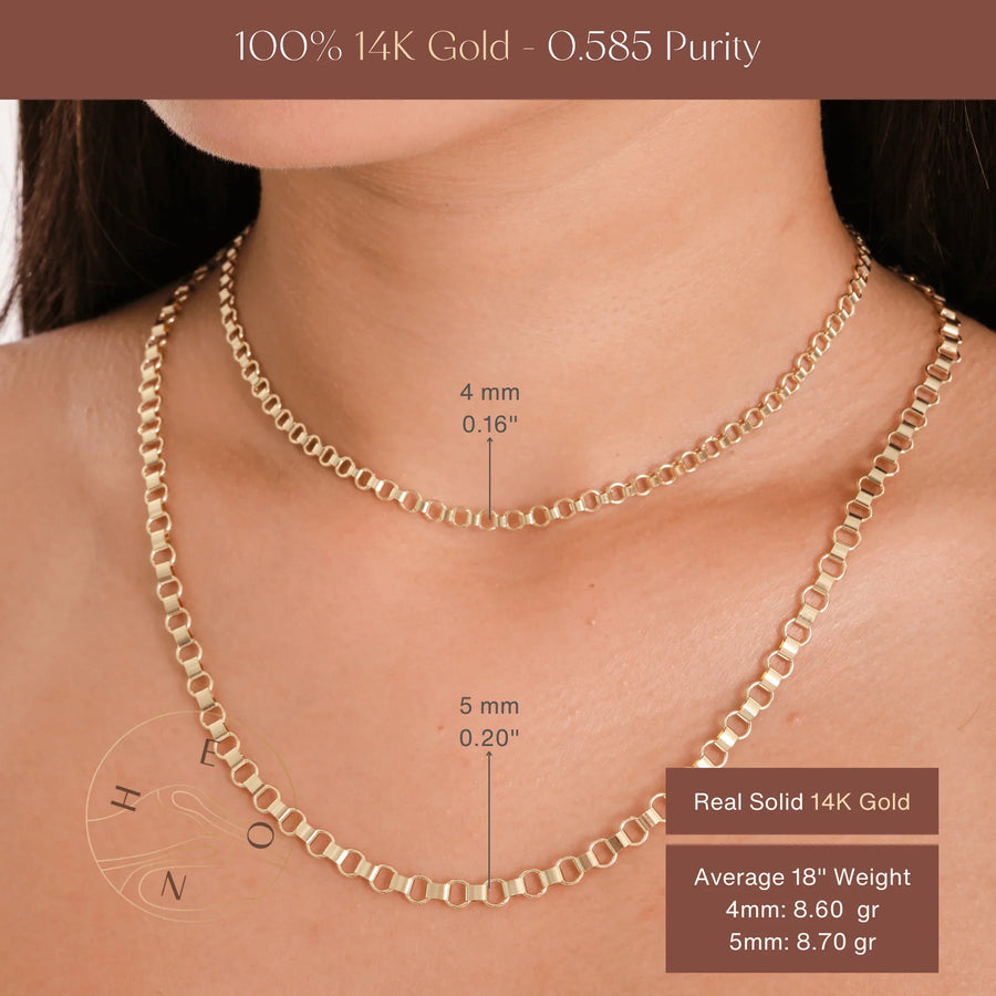 Tableau des tailles de la chaîne maille vénitienne arrondie en or jaune 14 carats, largeurs de 4 mm et 5 mm portées par un mannequin