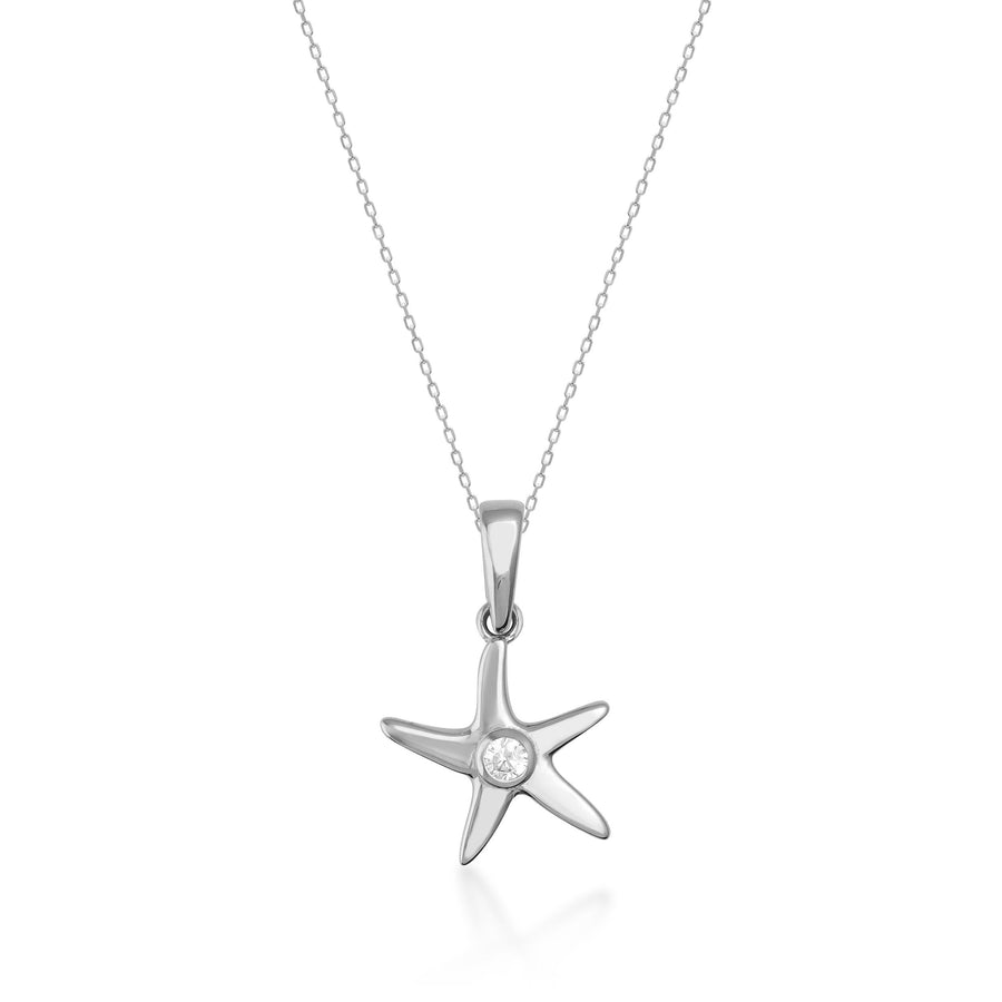 Collier pendentif étoile de mer en or blanc 14 carats avec centre en oxyde de zirconium sur fond blanc