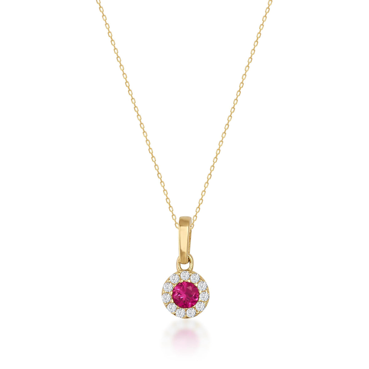 Collier halo rubis rond de synthèse en or jaune 14 carats sur fond blanc