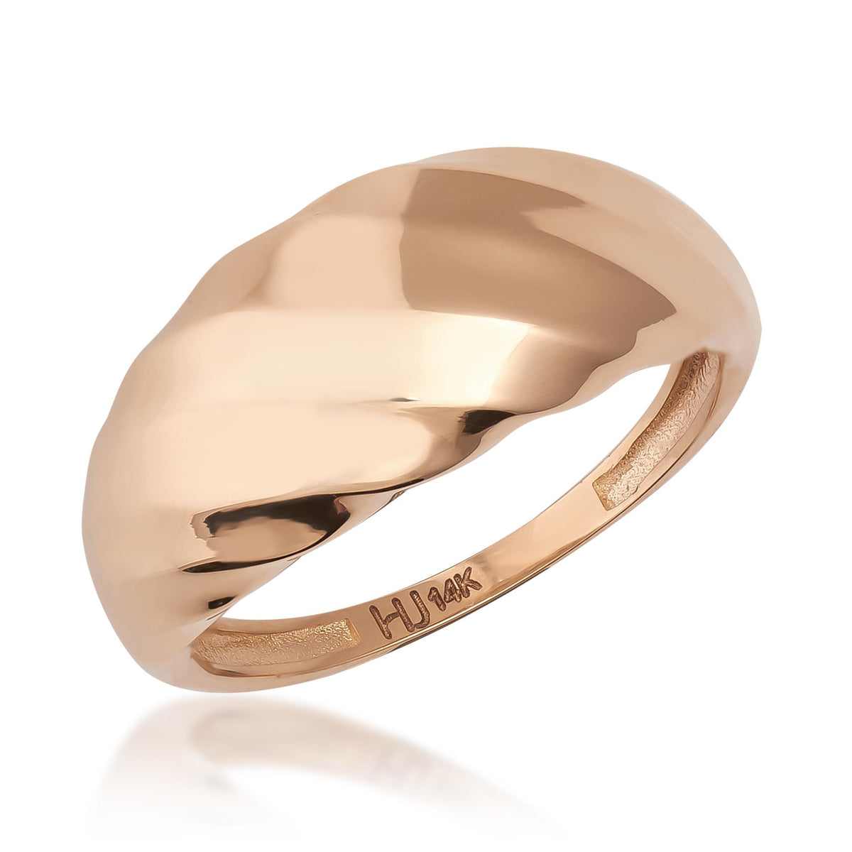 Kuppelring mit Wirbelmuster aus 585er Roségold auf weißem Hintergrund