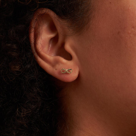 14K Gold Infinity Stud Earrings Minimal Symbol Dainty Forever Love Jewelry