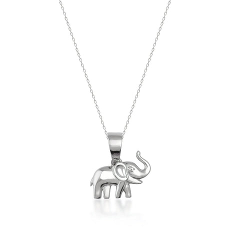 Collier à breloque éléphant en or blanc 14 carats sur fond blanc