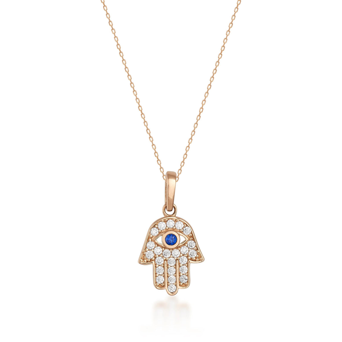 Collana mano di Fatima con zaffiro blu creato in laboratorio in oro rosa 14kt su sfondo bianco