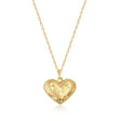 Collana cuore bombato con stella incisa in oro giallo 14kt su sfondo bianco, vista frontale