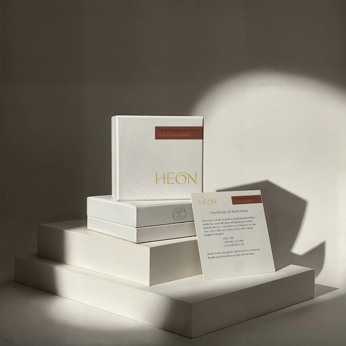 Écrin Heon avec certificat d’authenticité