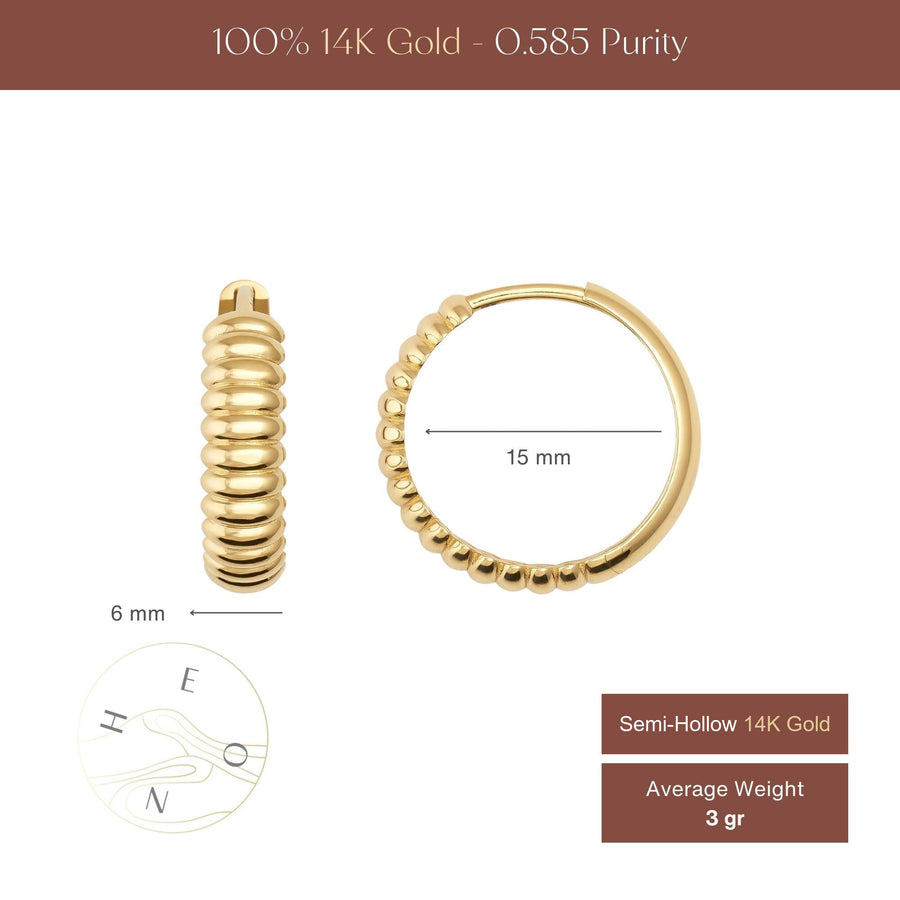 Ribbed croissant hoop earrings size chart: 15 mm diameter, 6 mm thick, 3 gr average weight