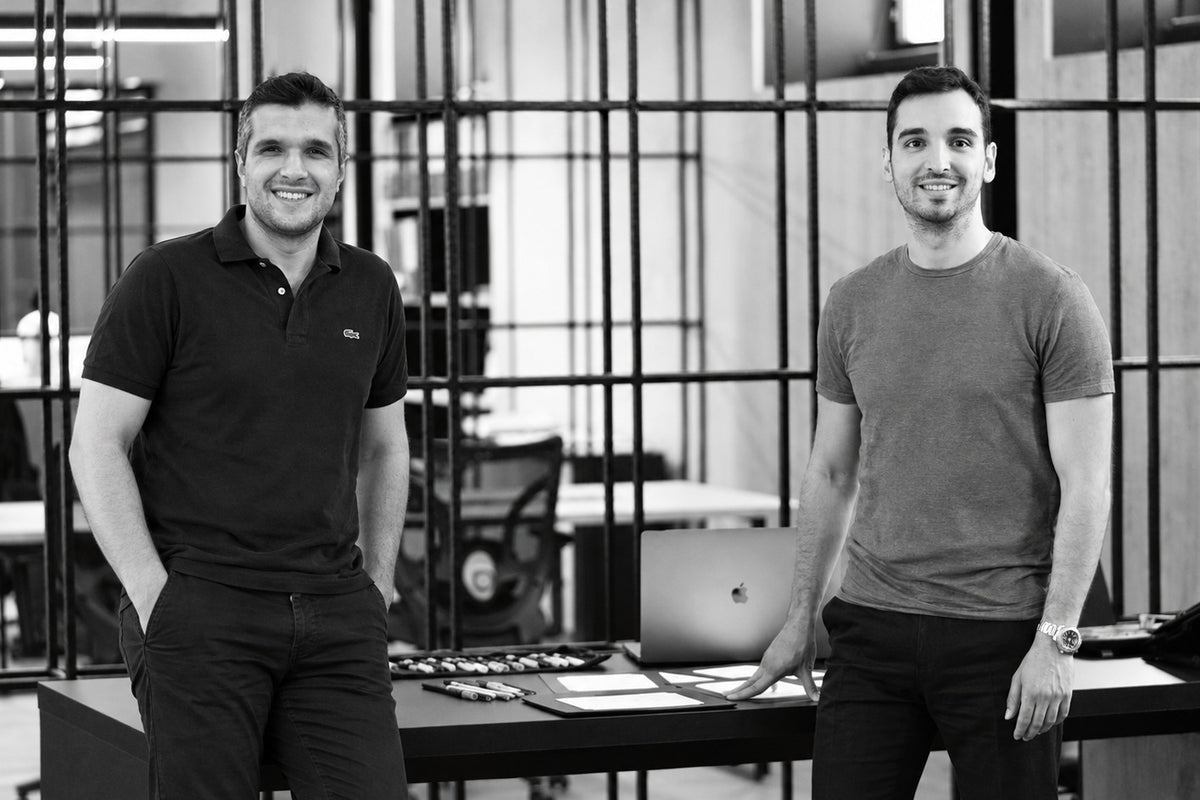 Les fondateurs de HEON, Mesut Abdik et Mahmut Özden