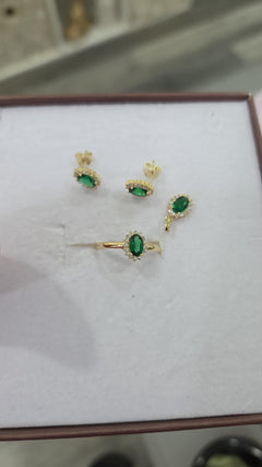 Foto cliente: Collana pietra di maggio in oro 14kt