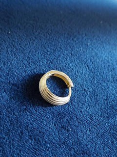 Kundenfoto: Geriffelte Creolen aus 585er Gold