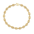 Chaîne maille marine en or jaune 14 carats posée à plat sur fond blanc