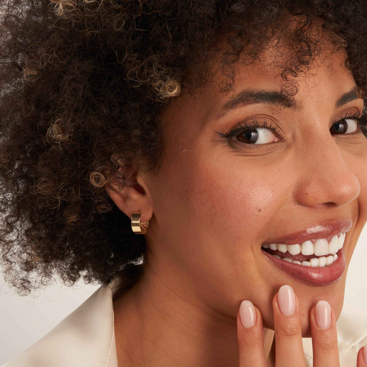 Minimal Bold and Thick Gold Huggie Earrings 14K Solid Gold Timeless Jewelry