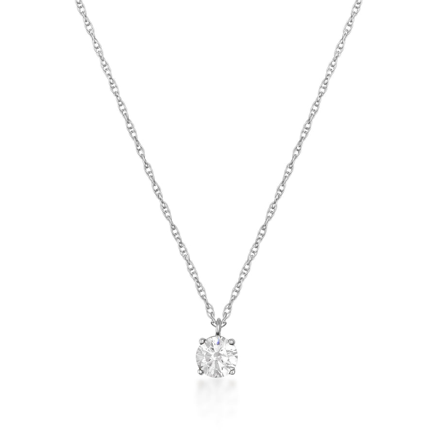 Collier solitaire topaze blanche en or blanc 14 carats sur fond blanc