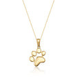 Collier empreinte de patte en or jaune 14 carats sur fond blanc