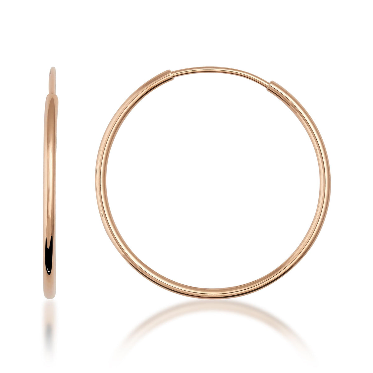 Orecchini a cerchio endless in oro rosa 14kt, vista laterale e frontale su sfondo bianco