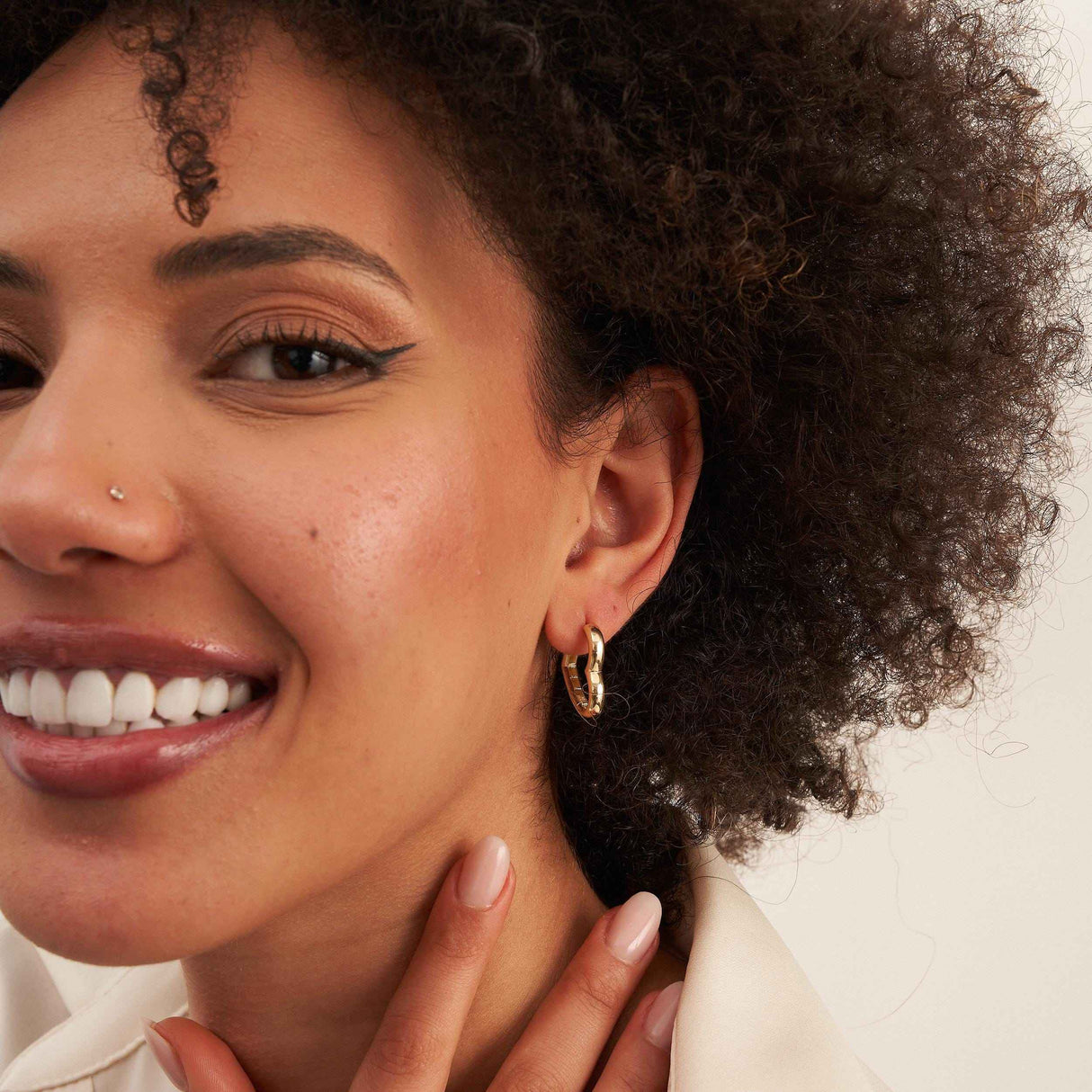 14K Solid Gold Heart Hoop Earrings, Chunky Puffy Heart Huggie Hoops