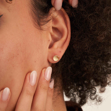 14K Solid Gold Round Disc Stud Earrings Minimal Dome Everyday Dainty Jewelry